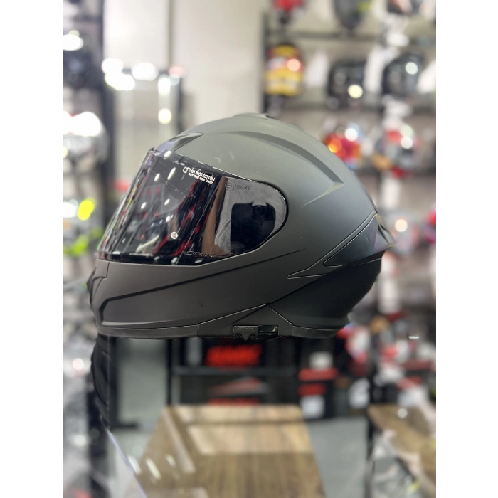 Typhoon Solıd Mat Kapalı Kask Şeffaf Vizörlü