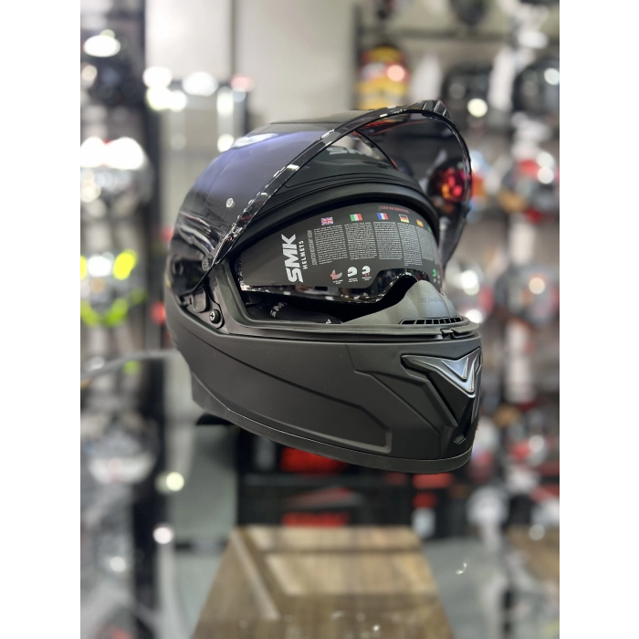 Typhoon Solıd Mat Kapalı Kask Şeffaf Vizörlü