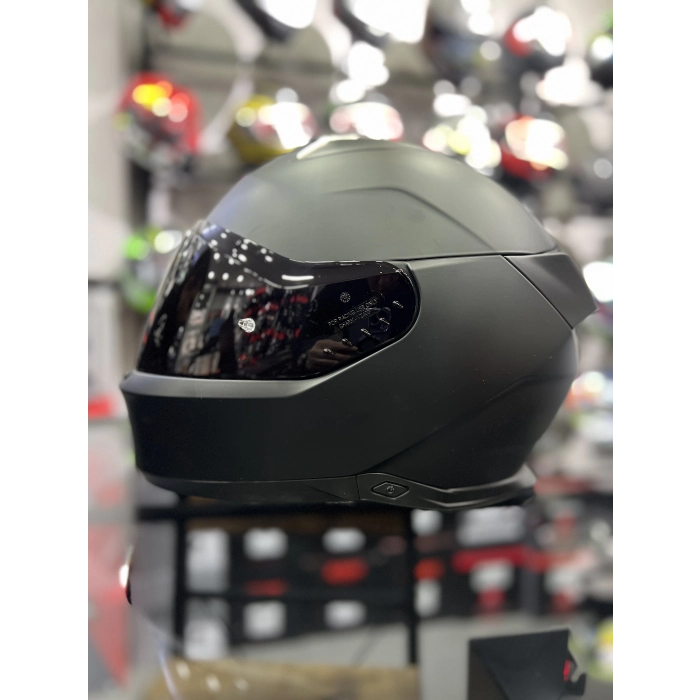 Skwal i3 Dark Shadow Mat Siyah Siyah Vizörlü(+1 Şeffaf Vizör) Ledli