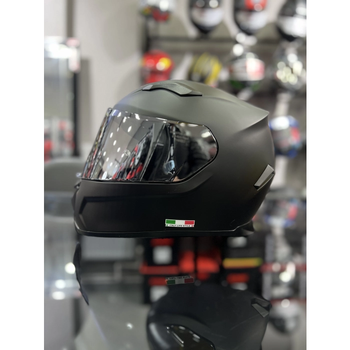 820 Mat Siyah Ayna Vİzörlü Kapalı Kask