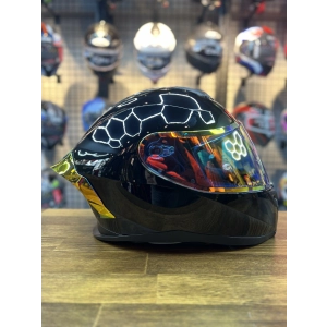 R1 Parlak Siyah Kapalı Kask MD820