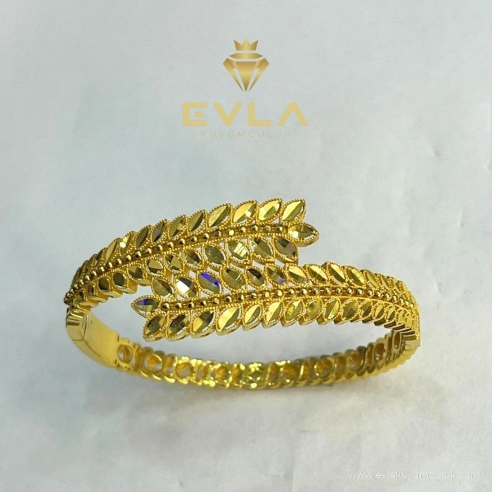 14 Ayar Altın Başak Kelepçe