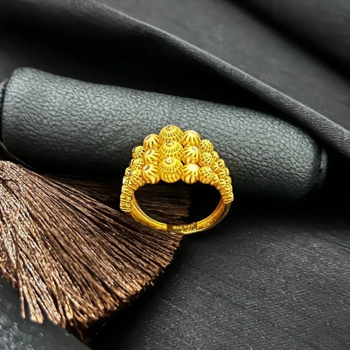 14 Ayar Altın Dorika Yüzük