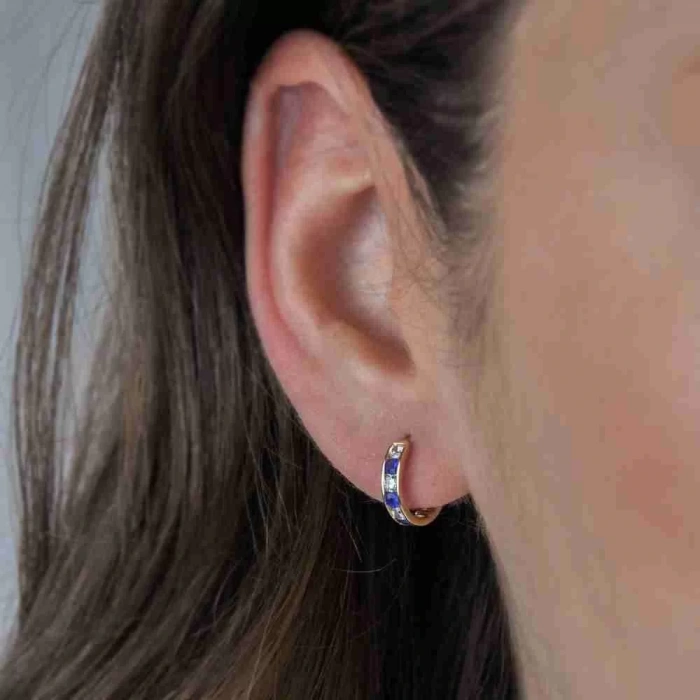 14 Ayar Altın Renkli Taş Halka Küpe