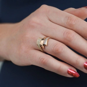 14 Ayar Altın 3lü Renk Prizma Yüzük