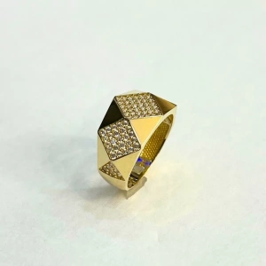 14 Ayar Altın Taşlı Prizma Yüzük