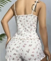 Pamuklu Beyaz Üstüne Çiçek Desen Fitilli Askılı Şortlu Pijama Takımı - SSSSSS3216-7100
