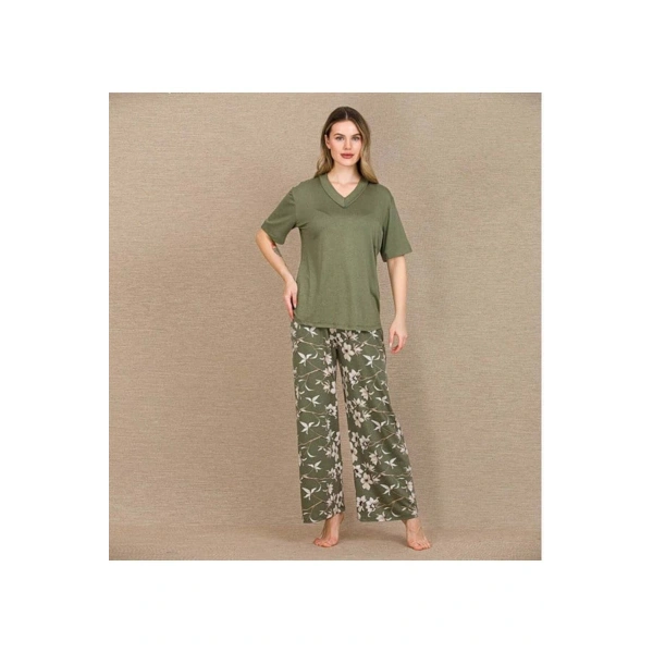 Şık Tasarım Çiçek Desenli Yeşil Kısa Kol Viskon Pijama Takımı - SSSSSS8717-8104