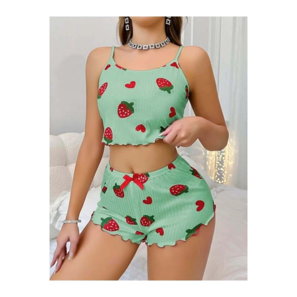 Pamuklu Yeşil Üstüne Çilek Desen Fitilli Askılı Şortlu Pijama Takımı - SSSSSS3418-9085