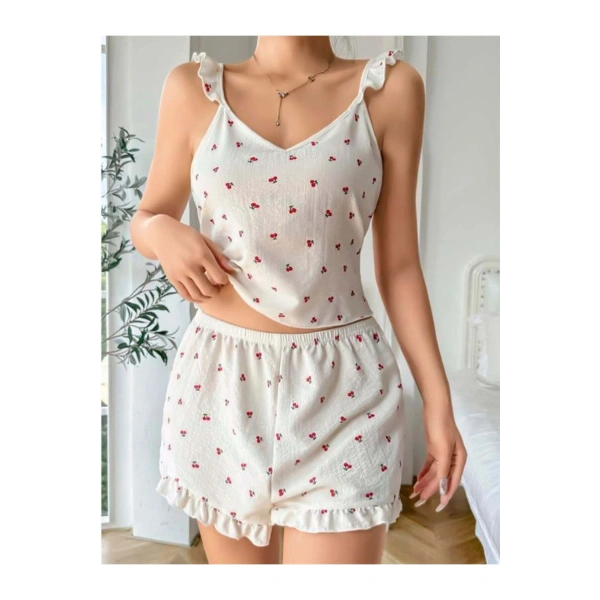 Pamuklu Beyaz Üstüne Kiraz Desen Fırfır Askılı Şortlu Pijama Takımı - SSSSSS3847-3166