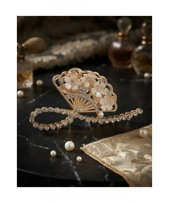 Çiçekli zirkon taşlı gold metal mandal toka