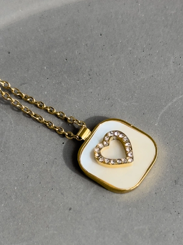 Euforia Kalp Figürlü Kadın Çelik Kolye