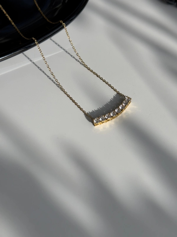 Culla Sıra Taşlı Kadın Çelik Kolye