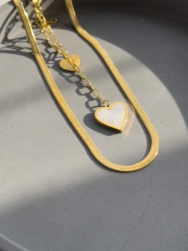 Fascino Kalp Figürlü Kadın Çelik Kolye