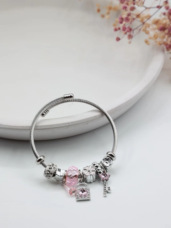 Dignità Ayarlanabilir Kadın Çelik Charm Bileklik