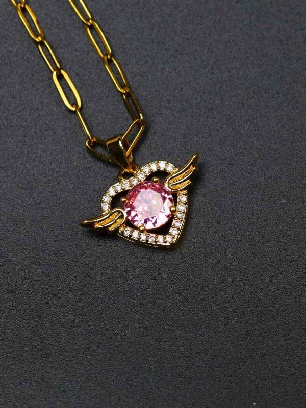 Estetica Kanatlı Kalp Figürlü Kadın Çelik Kolye