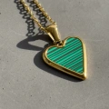 VerdeSmeraldo Kalp Figürlü Kadın Çelik Kolye