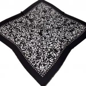 Huzurlu Flamlı Koton Eşarp (FE533-18)