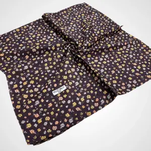 Huzurlu İpek Desenli Dikişli Yazma - (hd02-04)