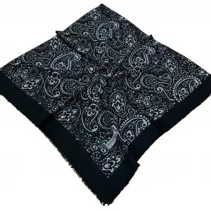 Sinem Dimi Pamuk Eşarp -(Siyah-Gri Serisi) -(FE542-01)