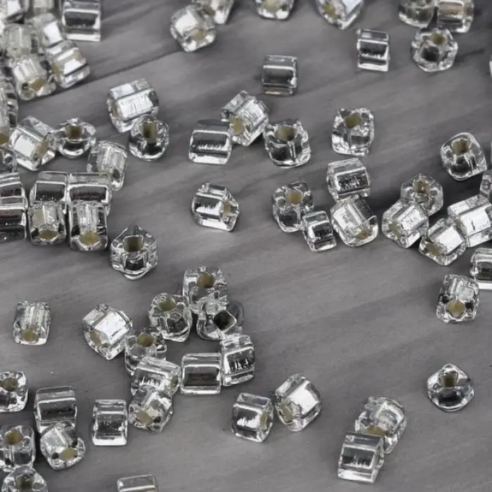 Şeffaf Üçgen Tülbent Boncuğu 250 gram (bck01-04)