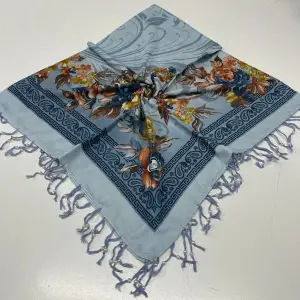 Huzurlu Püsküllü Boncuklu El İşi Yazma (pbs9801)