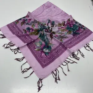 Huzurlu Püsküllü Boncuklu El İşi Yazma (pbs9819)