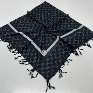 Huzurlu Püsküllü Boncuklu El İşi Yazma (pbs9911)