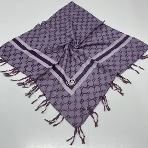 Huzurlu Püsküllü Boncuklu El İşi Yazma (pbs9917)