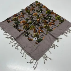 Huzurlu Püsküllü Boncuklu El İşi Yazma (pbs9701)