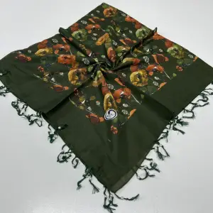 Huzurlu Püsküllü Boncuklu El İşi Yazma (pbs9714)