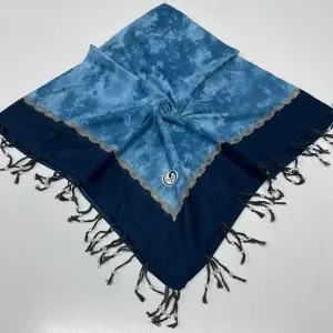 Huzurlu Püsküllü Boncuklu El İşi Yazma (pbs9501)