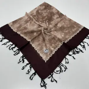 Huzurlu Püsküllü Boncuklu El İşi Yazma (pbs9512)