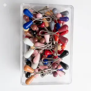 Nazarone Karışık Renk Dökme Eşarp Klipsi 1 Kutu - (100 adet) - (Eİ01-19)