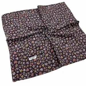 Huzurlu İpek Desenli Dikişli Yazma - (hd01-07)