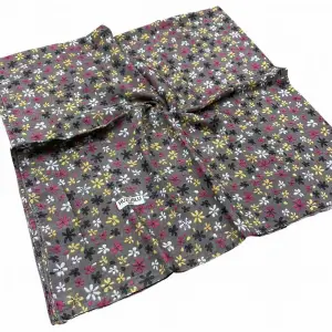 Huzurlu İpek Desenli Dikişli Yazma - (hd01-19)