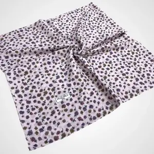 Huzurlu İpek Desenli Dikişli Yazma - (hd02-02)