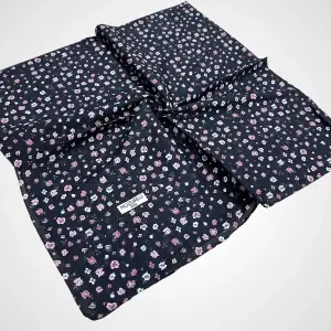 Huzurlu İpek Desenli Dikişli Yazma - (hd02-03)