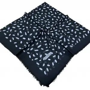 Sinem Dimi Pamuk Eşarp -(Siyah-Gri Serisi) -(FE542-04)