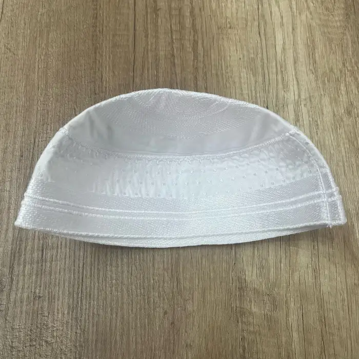 Beyaz Kalıp İşlemeli Takke 1 adet (takke06)