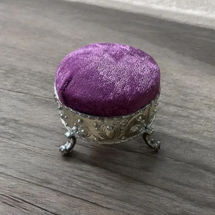 Puf İğnelik Kadife 1 Adet (İGN01-07)