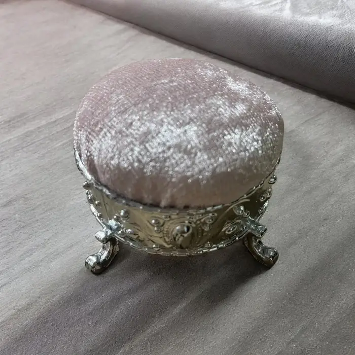 Puf İğnelik Kadife 1 Adet (İGN01-09)