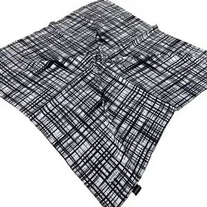 Bonjela Desenli Siyah-Beyaz Mio Cazz Eşarp (SB-99-01)