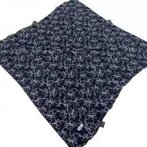 Bonjela Desenli Siyah-Beyaz Mio Cazz Eşarp (SB-99-05)