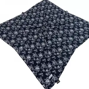 Bonjela Desenli Siyah-Beyaz Mio Cazz Eşarp (SB-99-11)