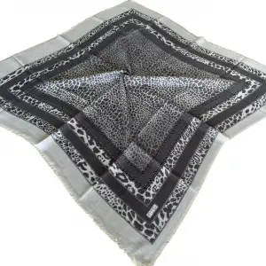 Eyfel Sökme Koton eşarp (FE478-03)