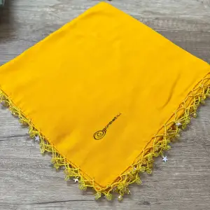 Günbatılı Yıldızlı Boncuklu El İşi Oyalı Yazma (ic85-21)