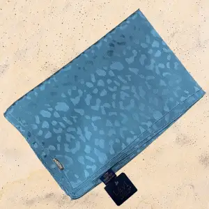 Levidor Jakarlı Capri Şal (jkr9804)