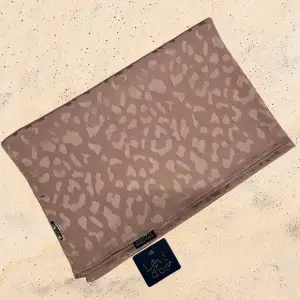 Levidor Jakarlı Capri Şal (jkr9826)