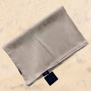 Levidor Jakarlı Capri Şal (jkr9907)